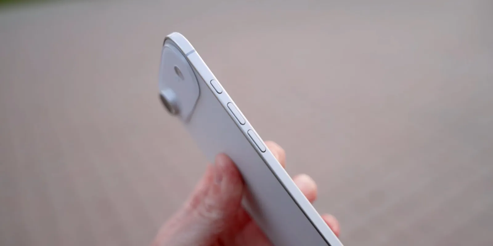 iPhone 17 Air leak may have exposed its biggest drawback          Ask ChatGPT